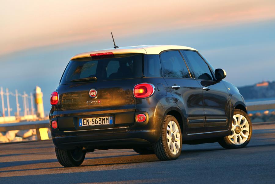  Fiat 500L 1.6 MJT 2013 года  (фото 41 из 47)